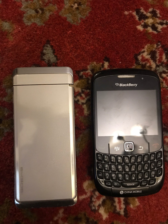 夏普手机黑莓手机闲置