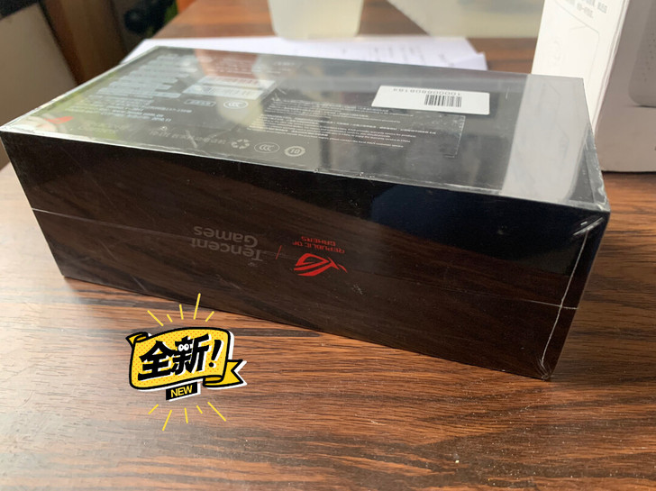 ROG游戏手机2 骁龙855Plus 12...