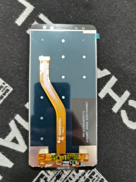 华为手机nova2s屏幕总成白色1个，特价...