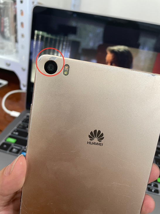 华为p8max 3+32g 伊拉克成色,磕...