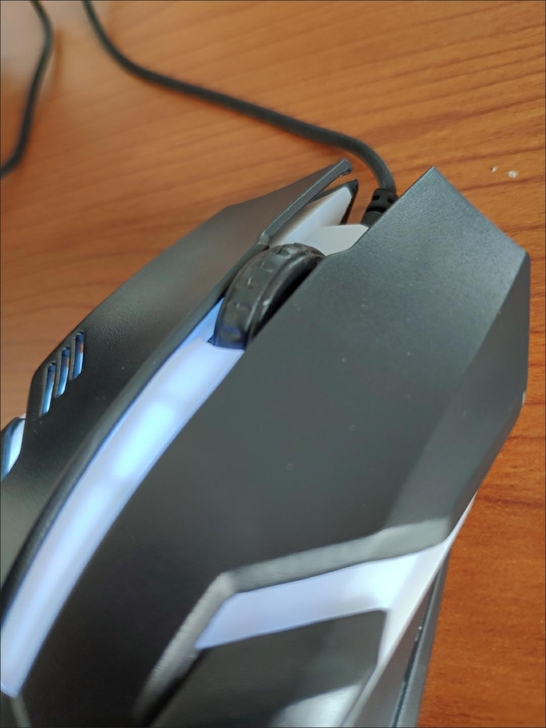 有线有声七彩呼吸灯发光鼠标 家用办公游戏电...