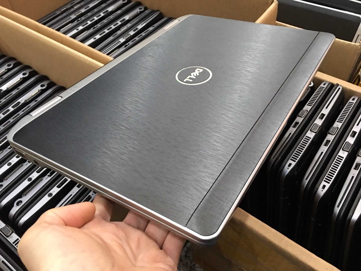 i7游戏本 戴尔笔记本电脑  固态 二手笔...