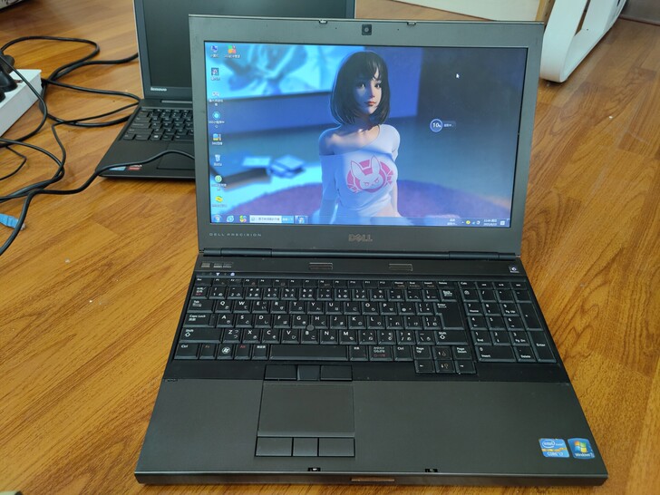 戴尔工作站 i7 16+512g