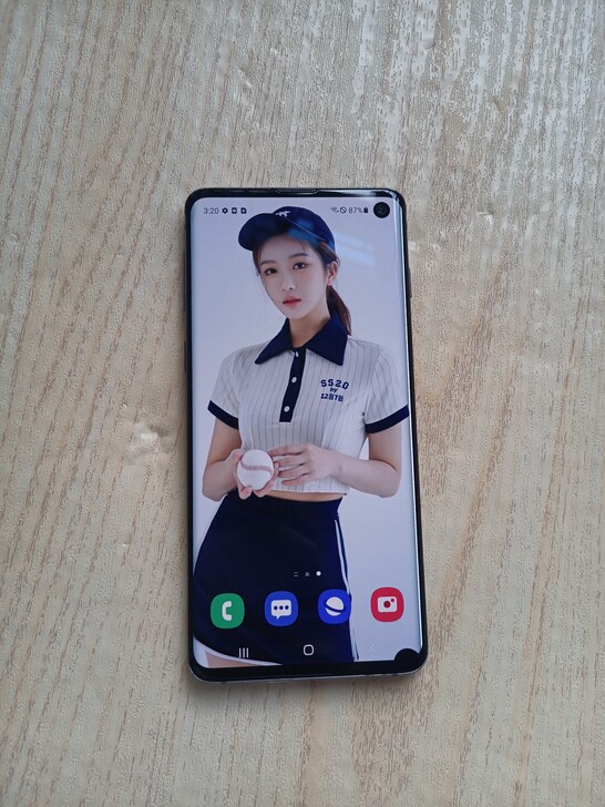 几乎全新自用三星s10正品手机全网通 8+...