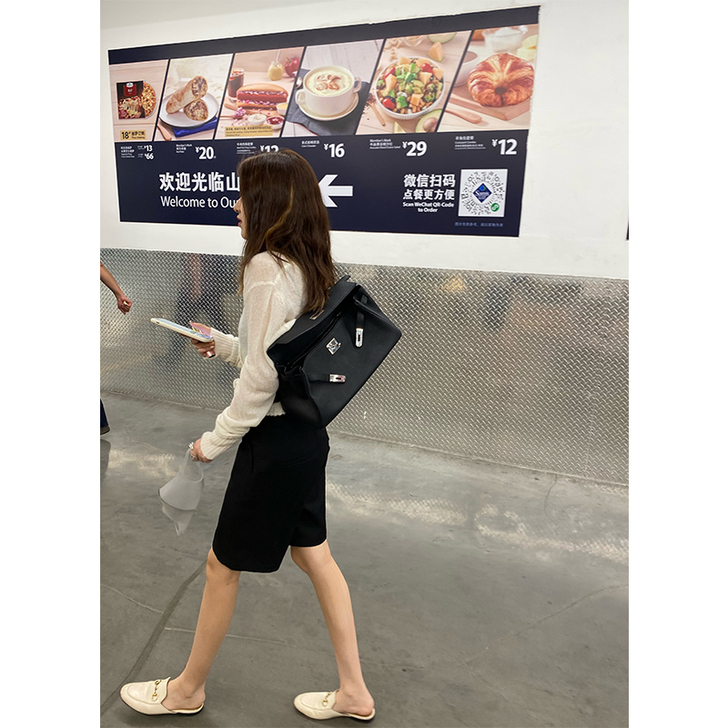 EEWEN   能搭一切的挺廓感中裤   ...