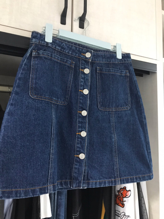 牛仔短裙20元