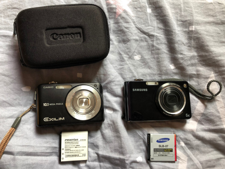 卡西欧EX-Z1080  三星5X