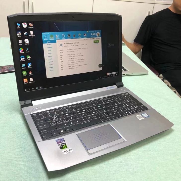 机械师T58D i7-8750H六核8G吃...