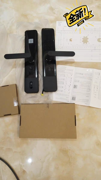 小米品牌型号 ，质量款式的是相当的好，有需...