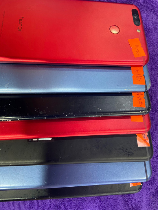 荣耀V9、4+64、工作手机,功能全好,成...