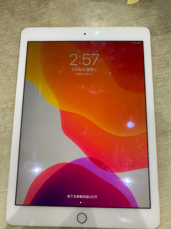 苹果iPad6 9.8寸 32g 机器正常...