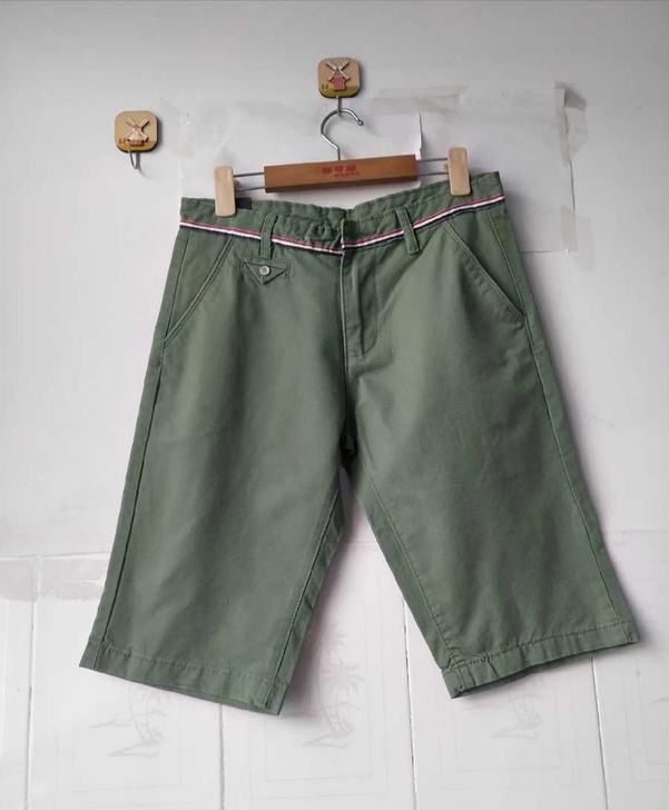 全新男士短裤，牌子货，质量非常好，里面全是...