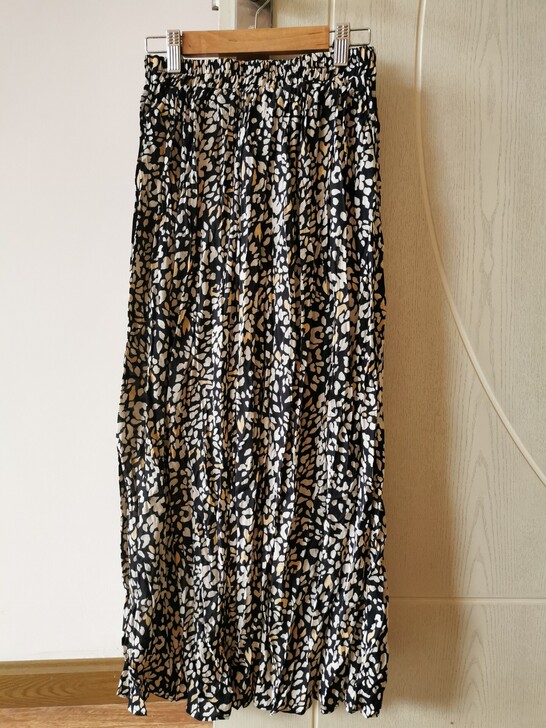 全新 均码 豹纹碎花裙