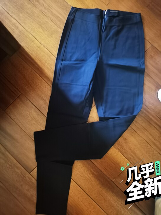 ELIE TAHARI黑色修身瘦腿长裤M码...