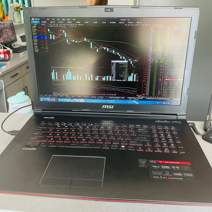 微星GE72 ，I7-4720HQ，8内存...
