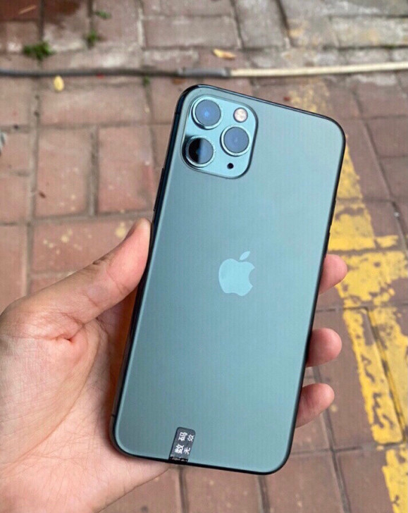 一手自用iPhone 11 pro可走平台...