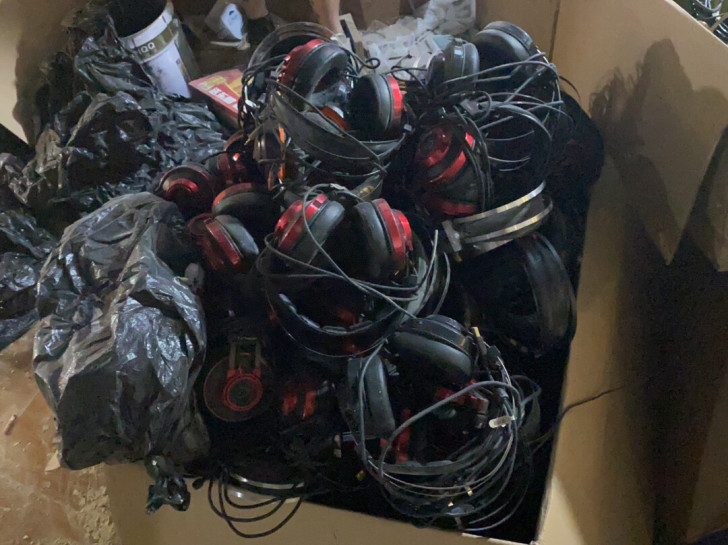 网吧升级。久的设备大量出。 达尔优鼠标耳机...