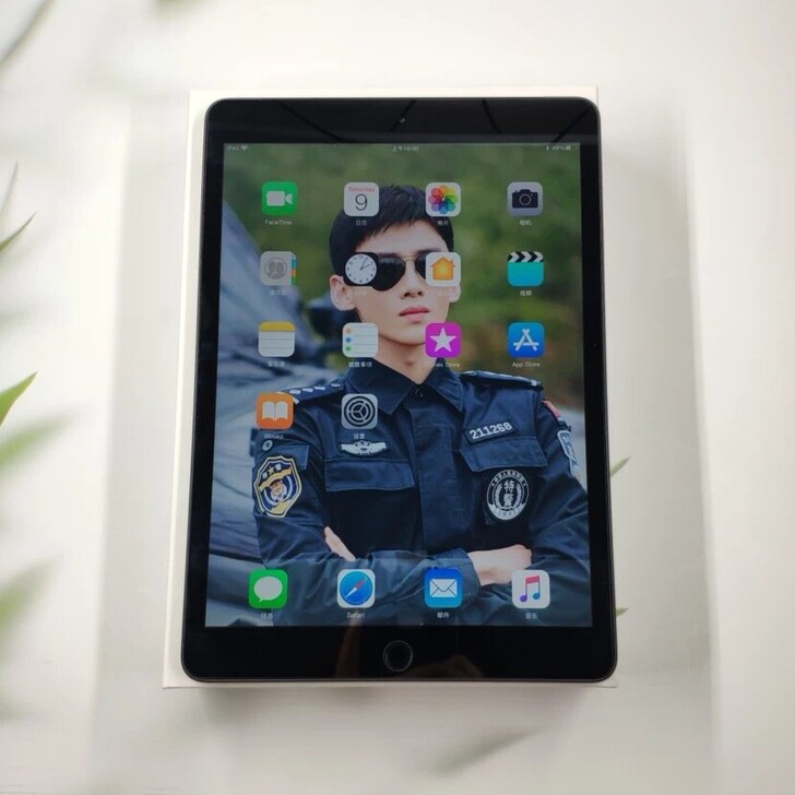 成色极佳 ipad7代/ipad2019款...