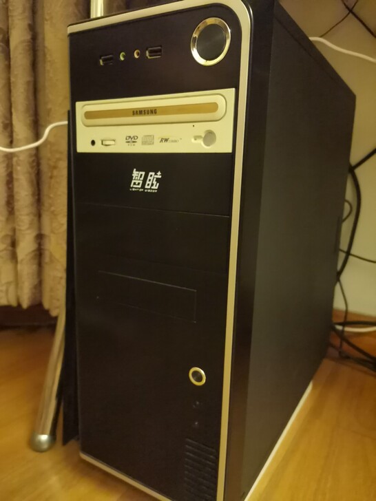 自用组装台式机，CPU：AMD速龙II X...
