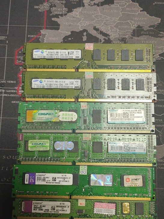 公司电脑升级，2G内存6条，包邮。