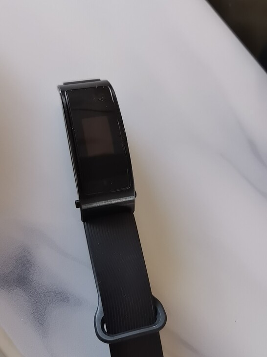 华为b3手环，蓝牙耳机！轻微划痕！