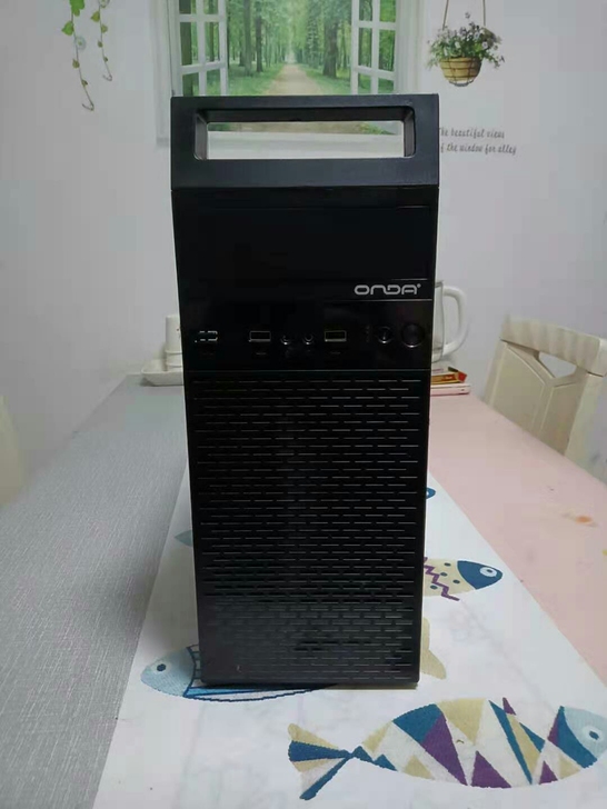 四核X4-730电脑主机基本全新，4G内存...