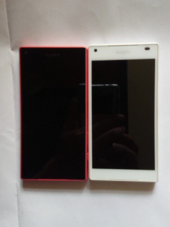 索尼Z5迷你手机，日版功能正常9成新索尼Z...