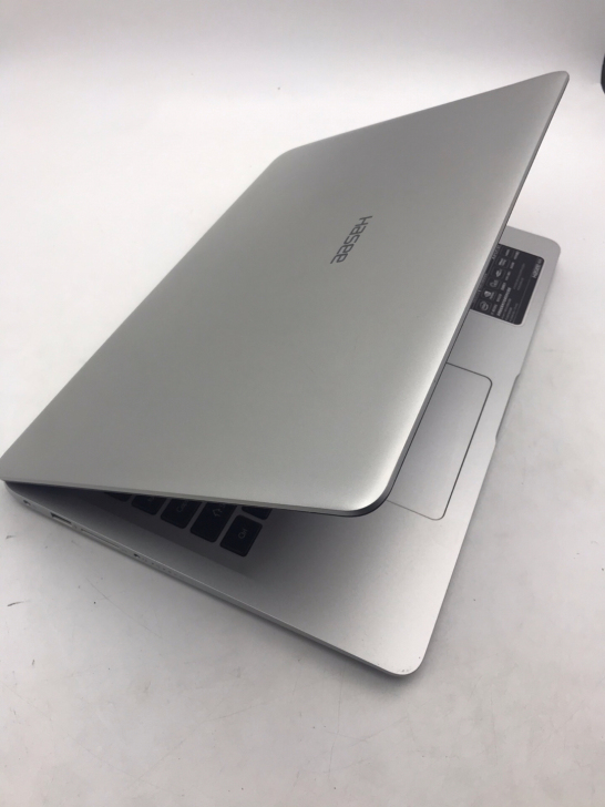 93新神舟战神i7独显高配轻薄游戏本固态吃...