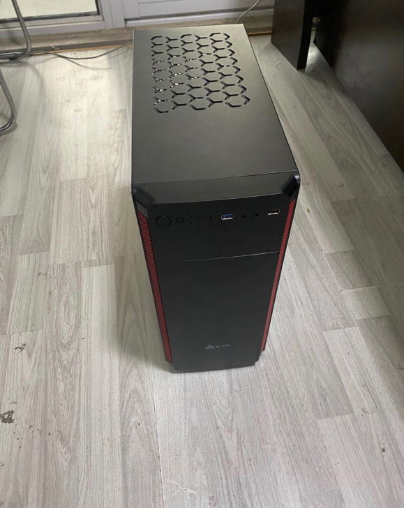 台式电脑，独显，金河田机箱16G内存，打包...