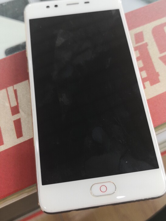 努比亚nx573j 3+64 电池不耐...
