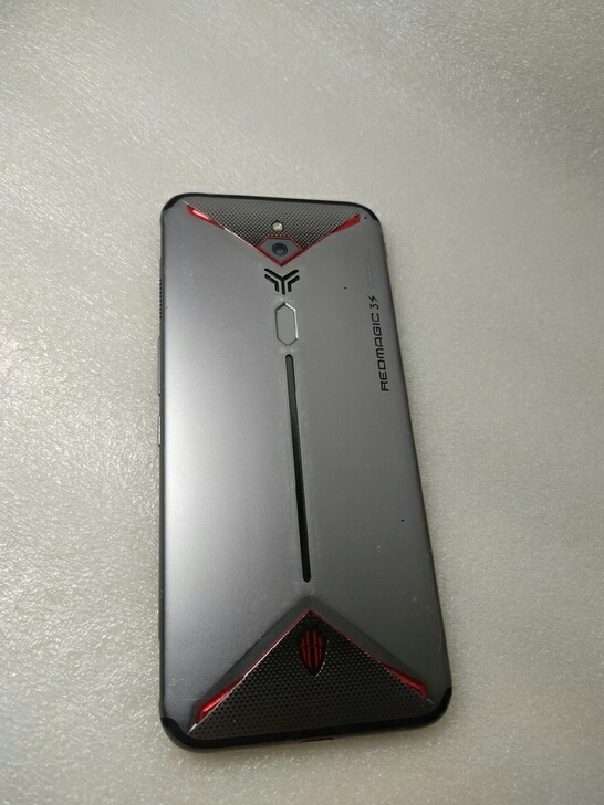 努比亚红魔3S 运行8+128GB