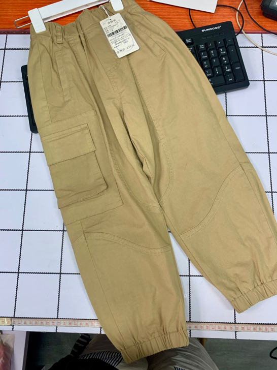 欧抱抱休闲工装裤110码。看好在拍不退不换