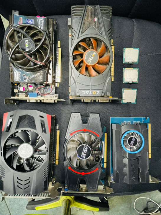 华硕。七彩虹   索泰。显卡  CPU  ...