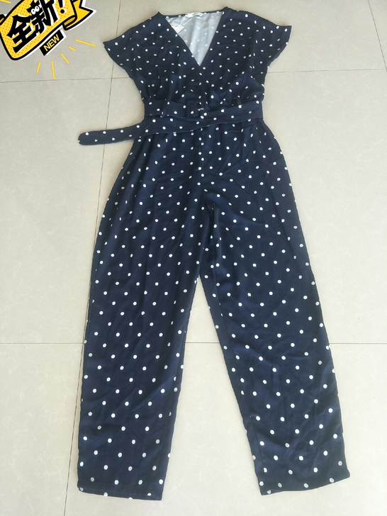 only连体裤 m L可穿 全新吊牌在！尺...