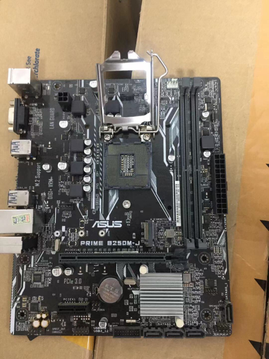 华硕b250m-j主板1151CPU实拍图...