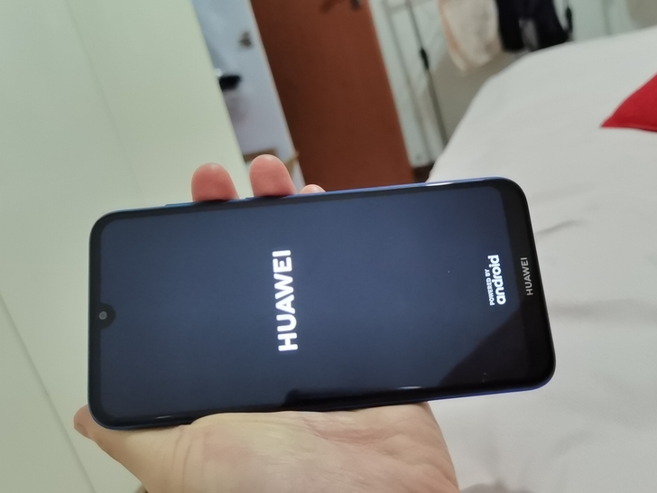 华为畅享9plus，4+128，9成新，机...
