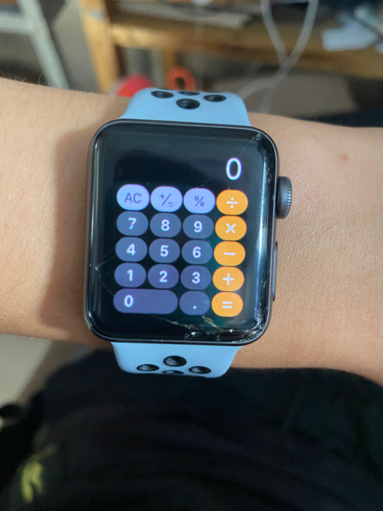 出iWatch3代38mm表盘GPS版本，...