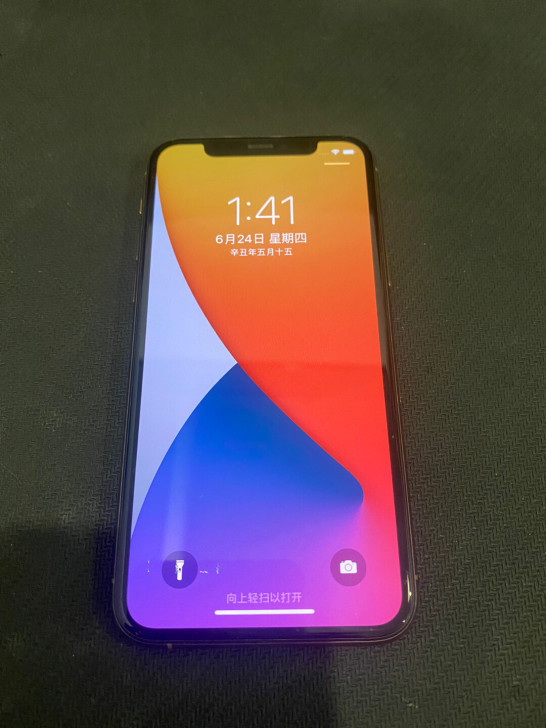 iphone11pro256g无锁金色小花...