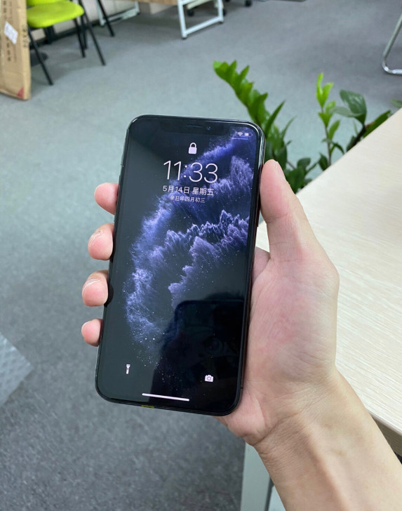 苹果11pro 64g有面容 美版无锁 顺...