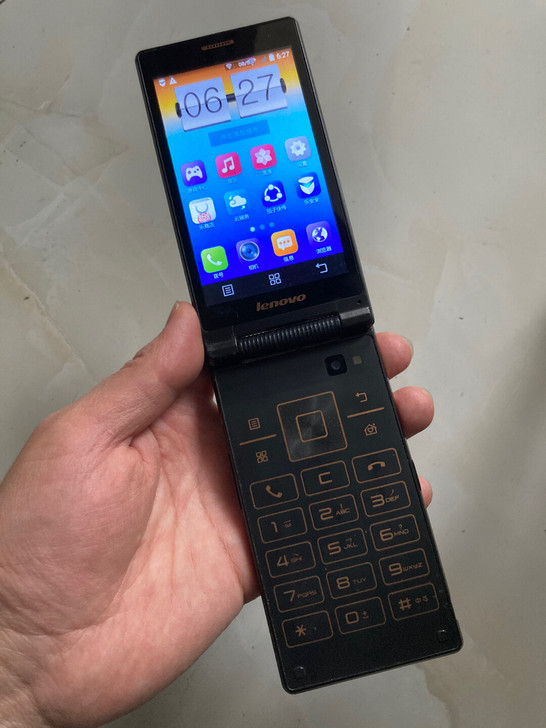 联想A588t 商务翻盖 智能手机85新左...