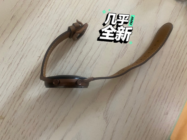vivo手表几乎全新。 配件全在。同城出售...