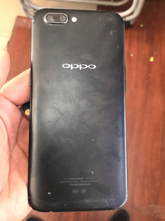 Oppo R11 内爆  其他全好  整机