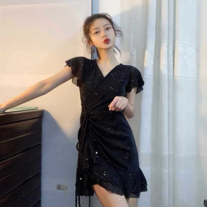 连衣裙2021新款夏流行裙子超仙女森系收腰...