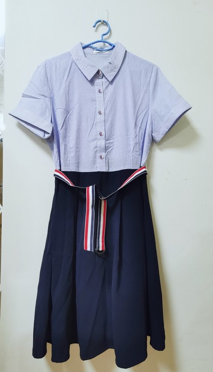 全新小裙子~特别适合通勤和日常穿的小裙子,...