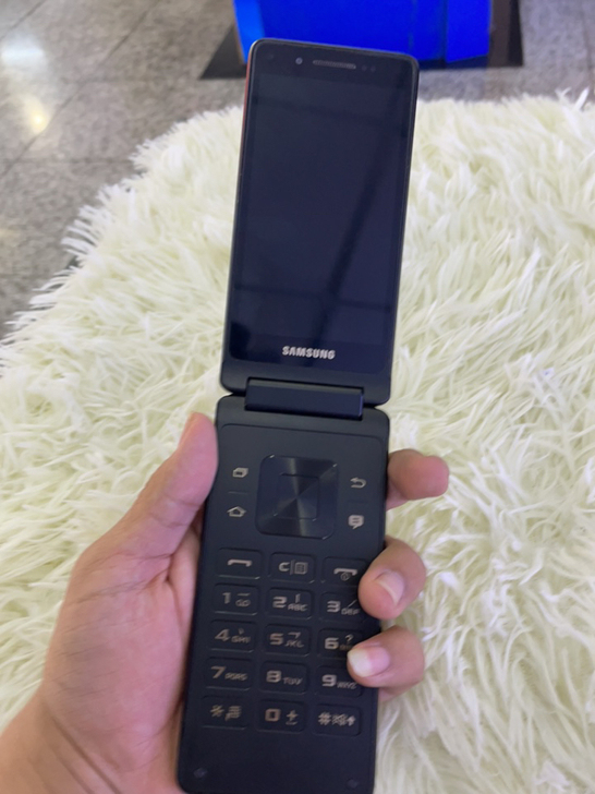 三星大器5 9298 翻盖手机 全原装没有...