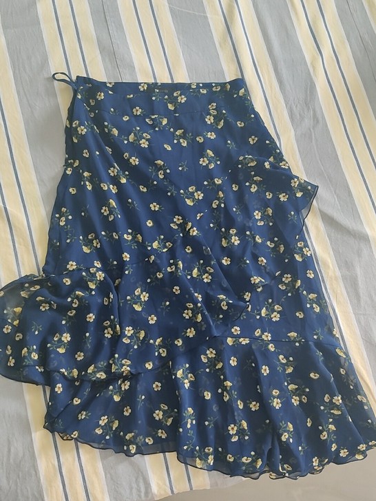 7modifier碎花半身裙，雪纺的，夏天...