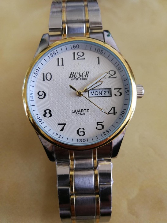 品牌男士手表石英表,前几天爸爸手表坏了,打...