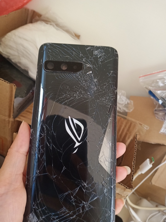 高价回收华硕rog5 rog3 rog2游...