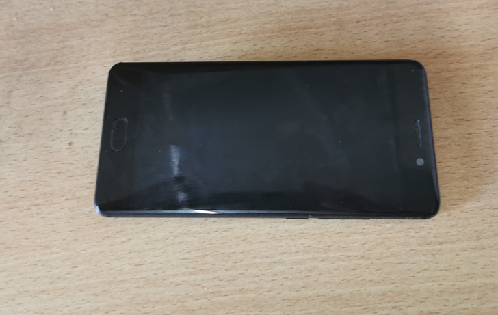 品牌型号 魅族PRO7 使用感受 流畅不卡