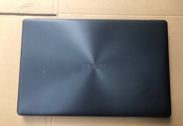 华硕15.6寸屏笔记本